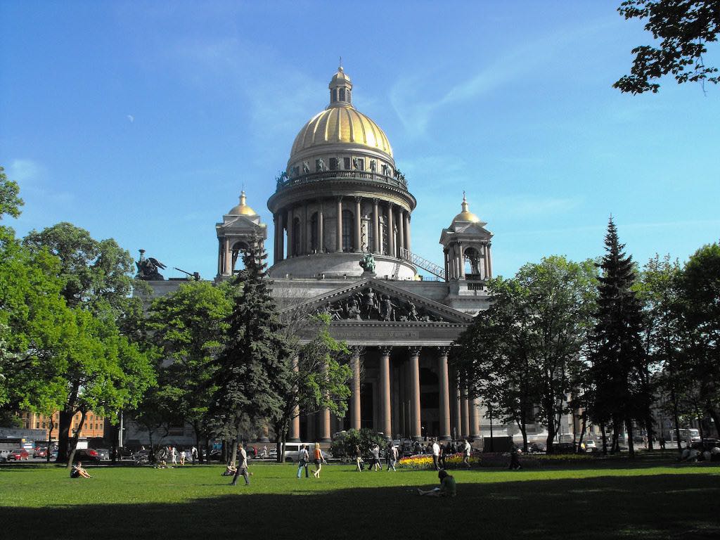Saint Isaac's Cathedral, St. Petersburg - by Leon Yaakov - leonyaakov:Flickr