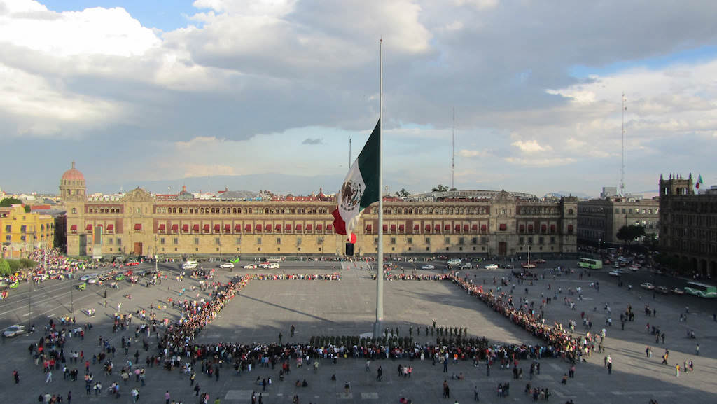 Zócalo, Mexico City - by David Jones:Flickr