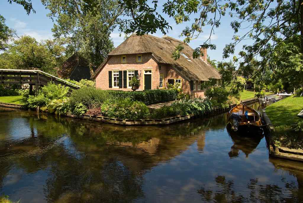 12 Small Towns In The Netherlands Worth Visiting 2024 - WOW Travel