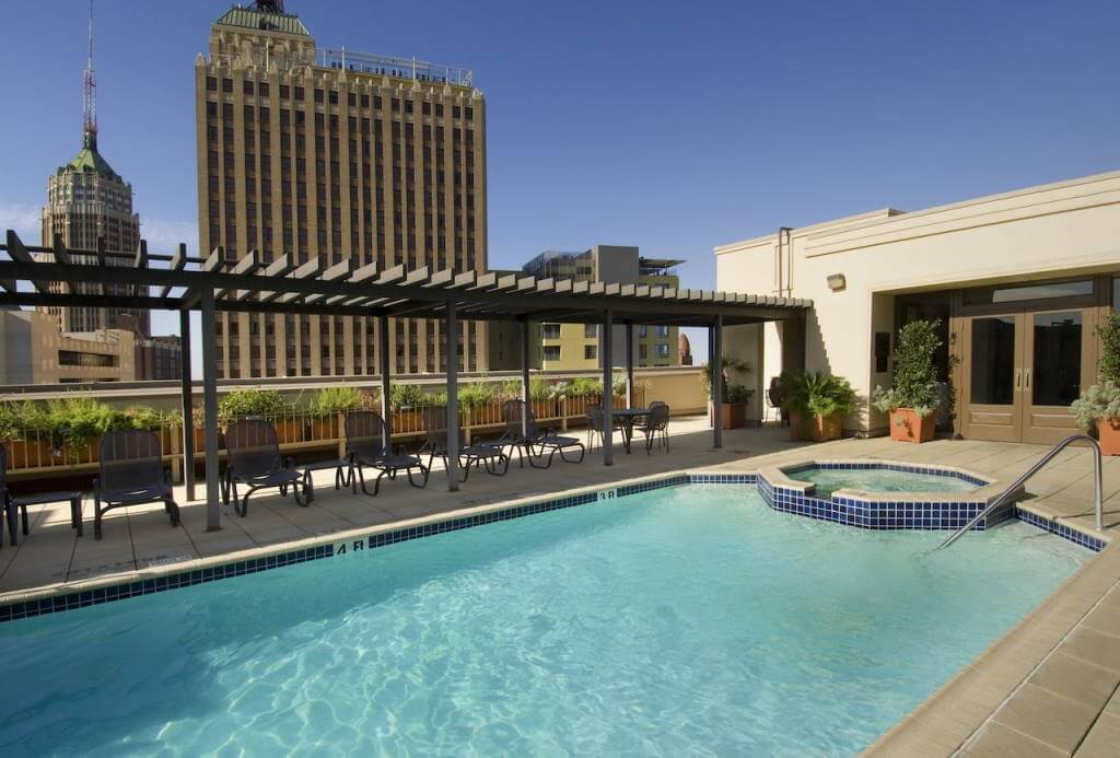 11 Best Hotel Pools In San Antonio, Texas | WOW Travel