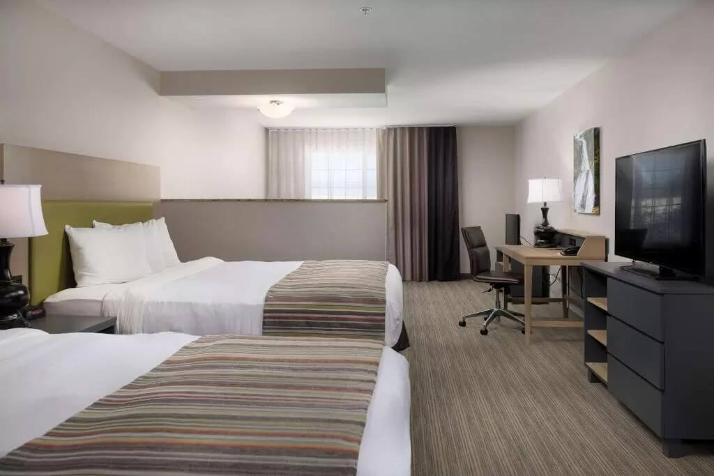 Country Inn Suites By Radisson Portland International Airport By Booking 