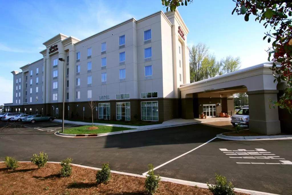 Hampton Inn Suites Charlotte Airport by Booking