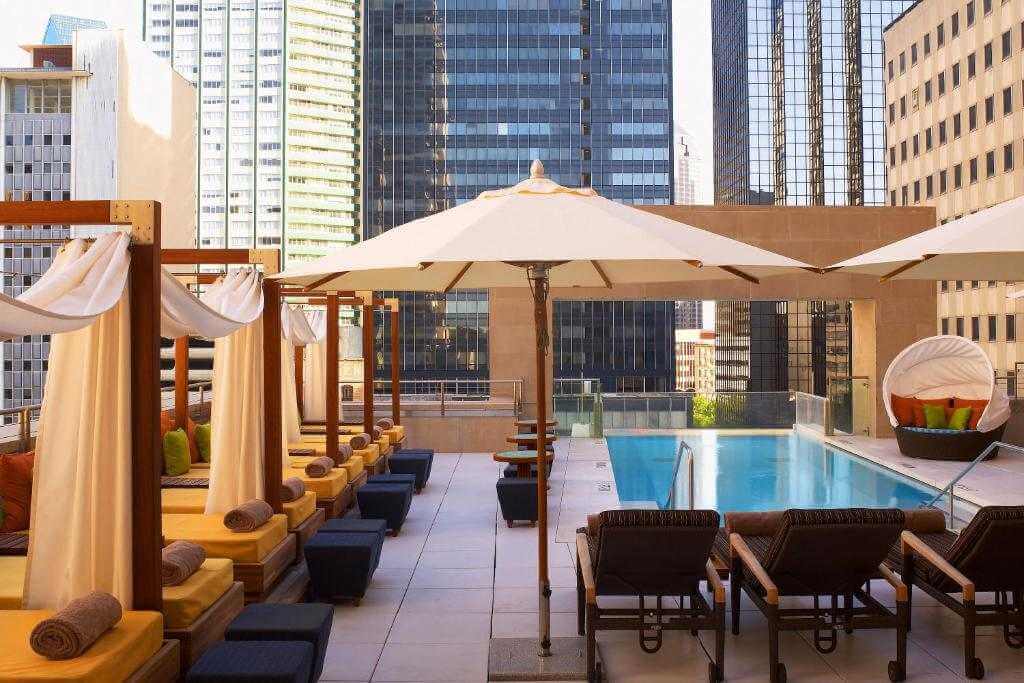 The Joule, Dallas - by Booking