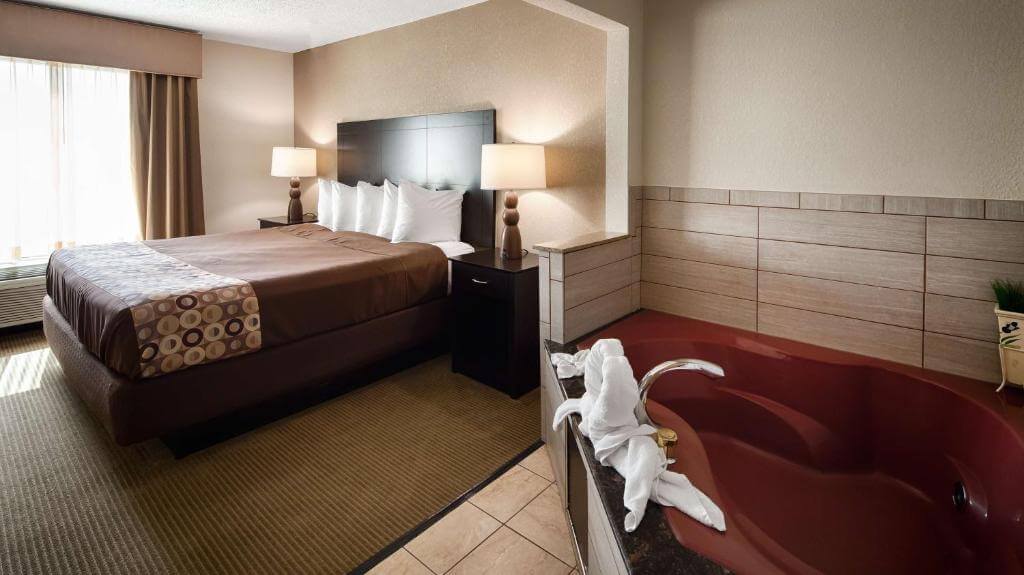 Best Western Suites Columbus, Ohio - by Booking