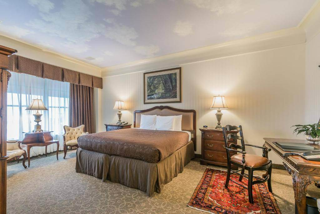 5 Best Luxury Hotels in Greensboro NC 2024 - WOW Travel