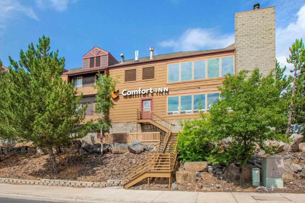 Comfort Inn I-17 & I-40 Flagstaff by Booking