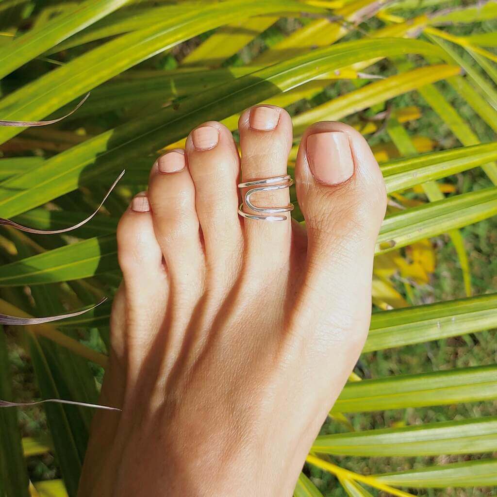 RossanaJewelryDesign Sterling Silver Adjustable Toe Ring - by Etsy