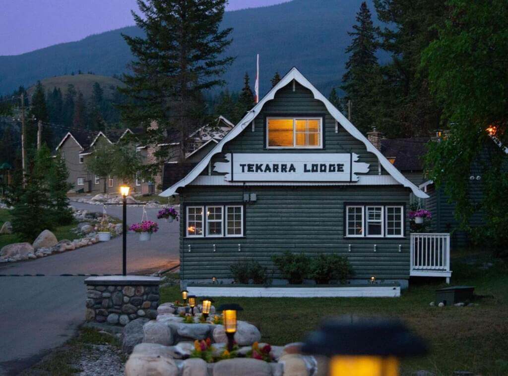 Tekarra Lodge, Jasper, Banff - by Booking