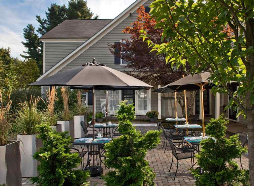 Dining at The Inn At English Meadows, Kennebunkport - by Booking