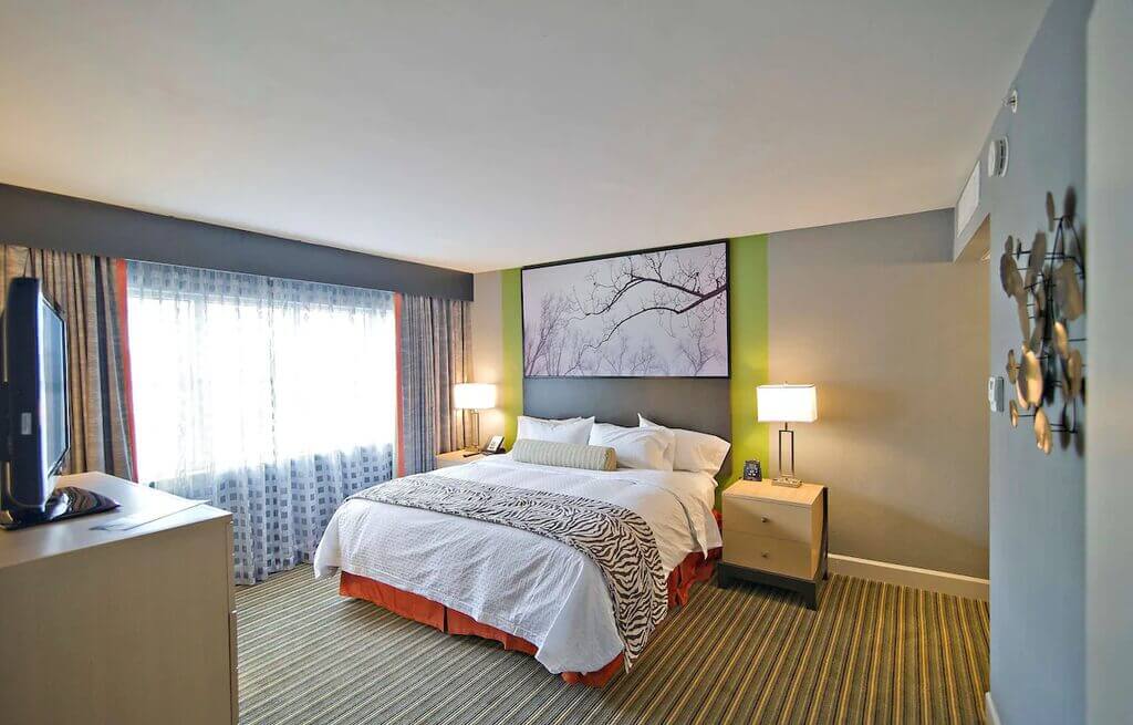 DoubleTree by Hilton Huntsville-South - by Expedia