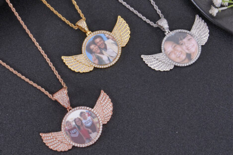 6 Best Etsy Memorial Necklaces