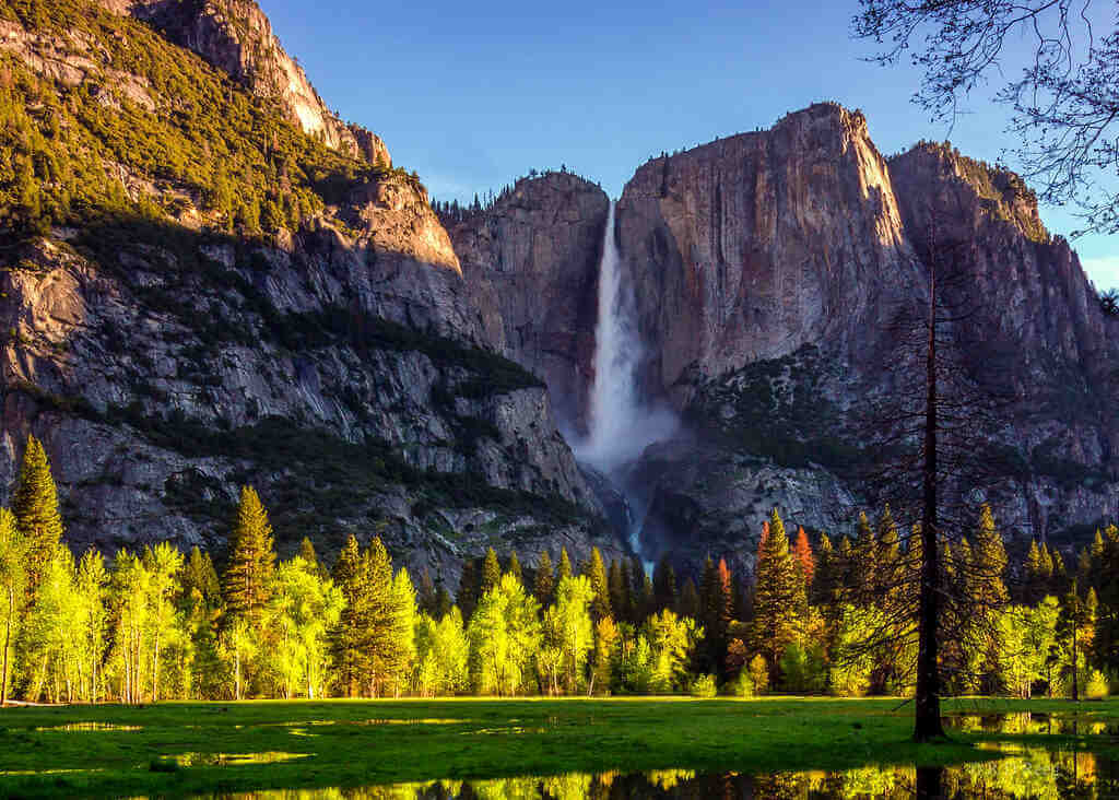 Yosemite Falls - by R D Reeg, Flickr