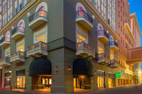 New Orleans Marriott Courtyard: The Standard