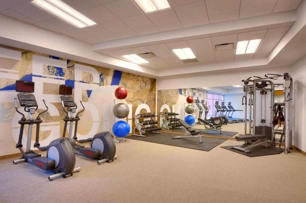 The modern gym - by Booking