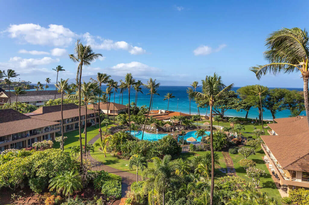 Aston Maui Kaanapali Villas: Where Luxury Meets the Shore