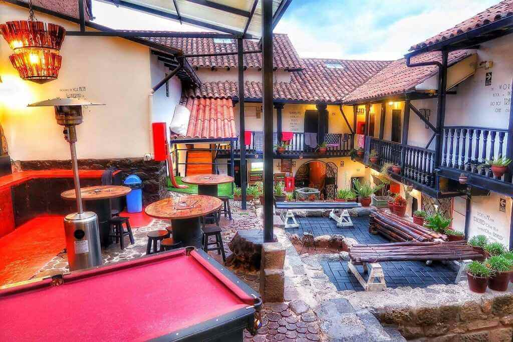 Intro Hostels Cusco - by Expedia