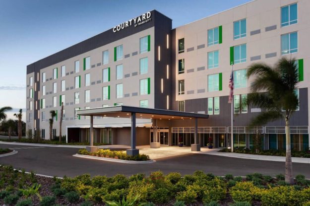 Marriott in Winter Haven Florida: Waterfront Gem