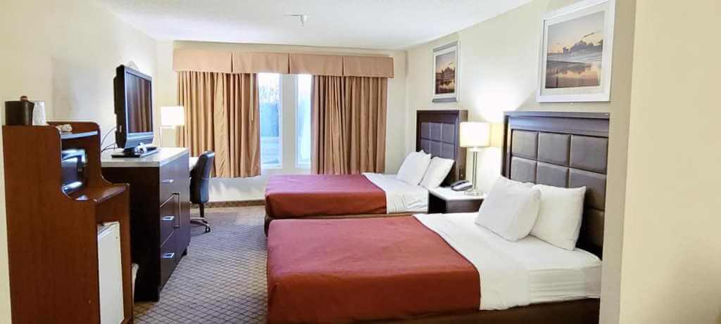 Home Inn & Suites - by Booking