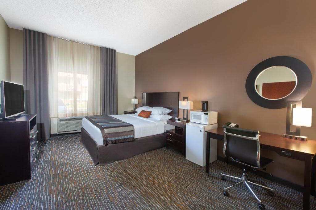 Wingate by Wyndham Oklahoma City Airport - by Booking
