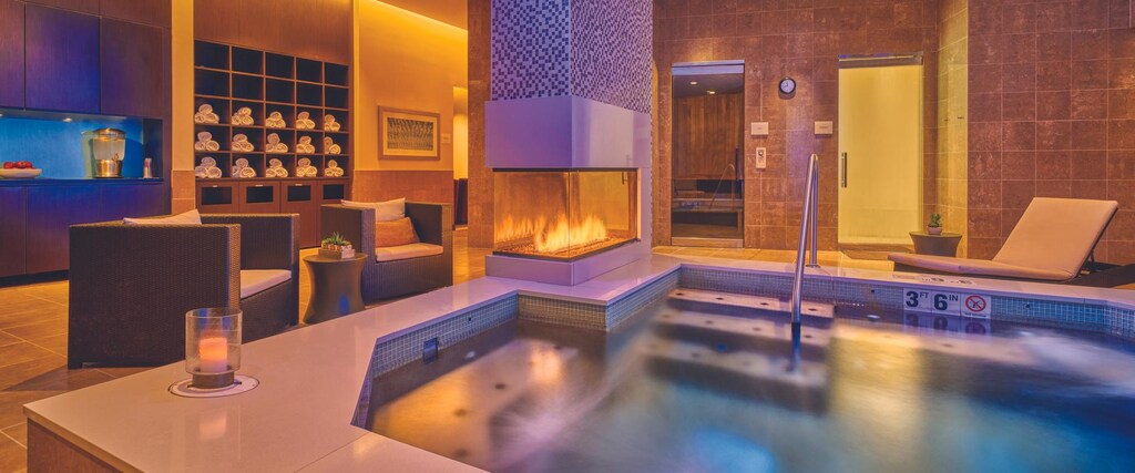 Harrah’s Resort Atlantic City AC, New Jersey - by Harrah’s Resort Atlantic City