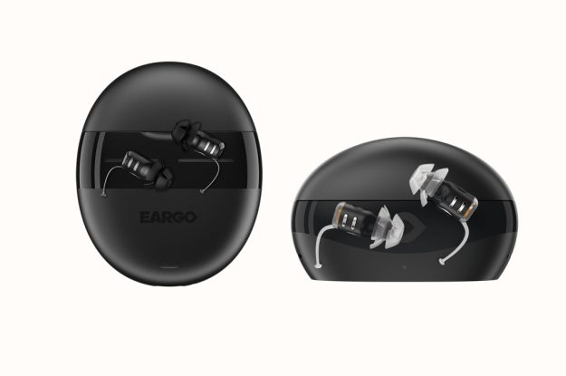Eargo 8 vs Eargo SE: Which Should Travelers Choose